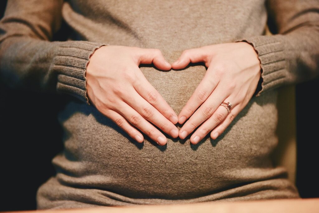 脂肪吸引がお腹に与える影響は妊娠にどう関わる？